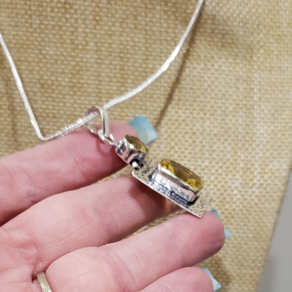 Beautiful Handmade Citrine Gemstone 925 Pendant Silver Necklace - Picture 6 of 9